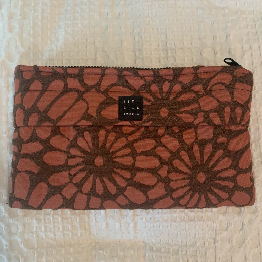 1154 lill studio Chicago zippered pouch, bag